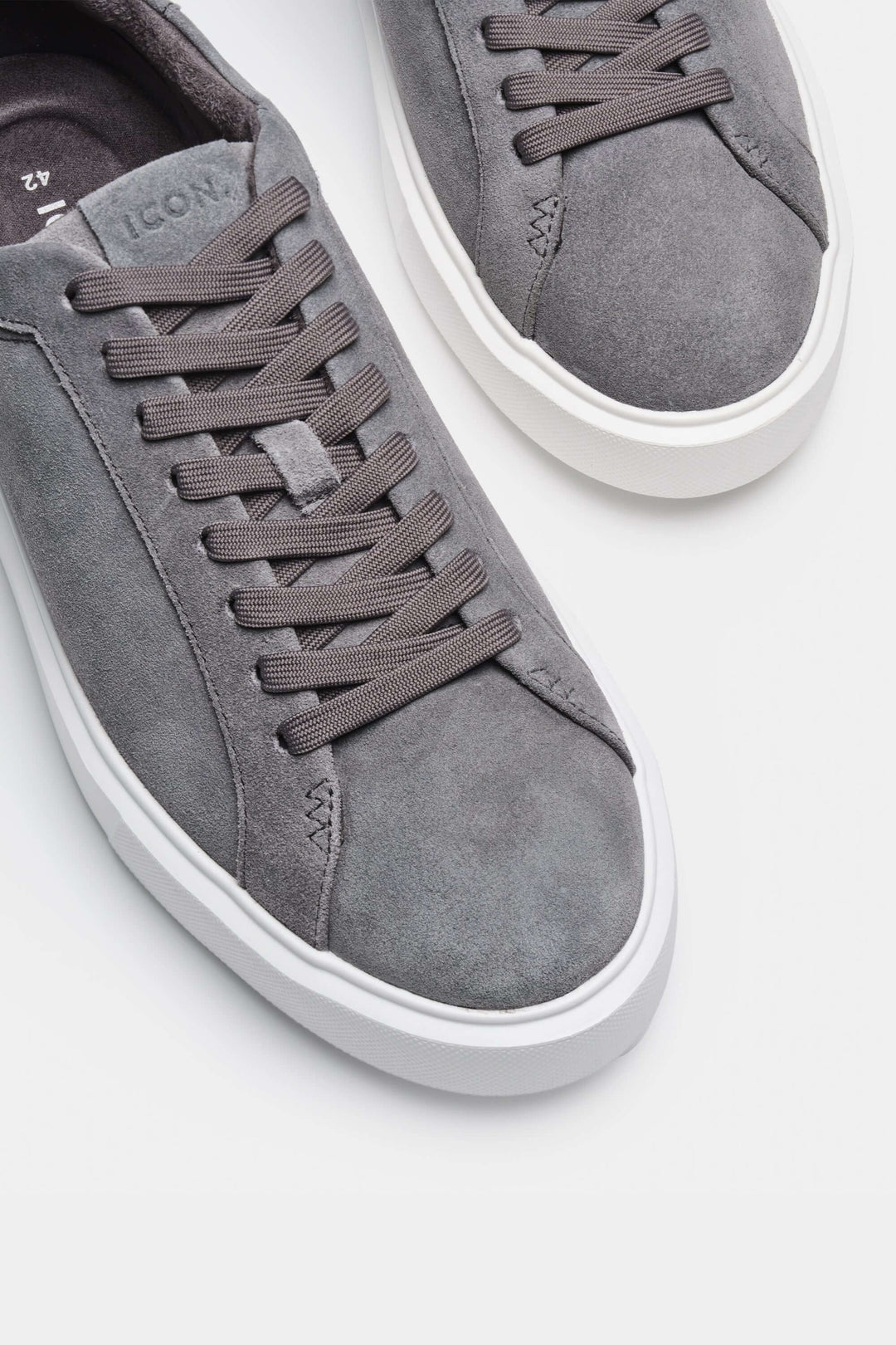 KLASYCZNE SUEDE TRENERKI