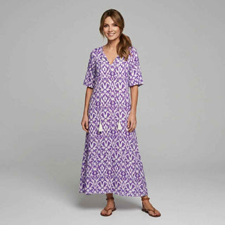 Luźna Letnia Sukienka Maxi z Ornamentowym Wzorem Boho i Krótkim Rękawem