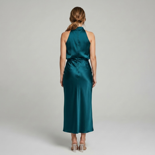 Elegancka Drapowana Sukienka Midi bez Rękawów