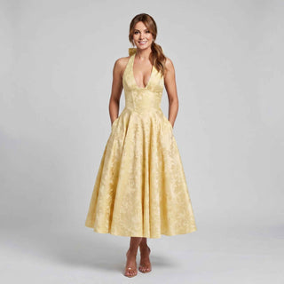 Rozkloszowana Sukienka Midi z Wiązanym Dekoltem Halter i Głębokim V